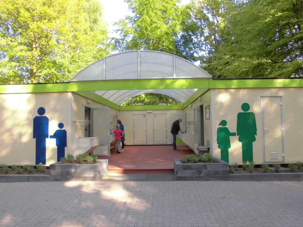 Vakantiepark 'T Urkerbos - Kabouterhuisje Extérieur photo